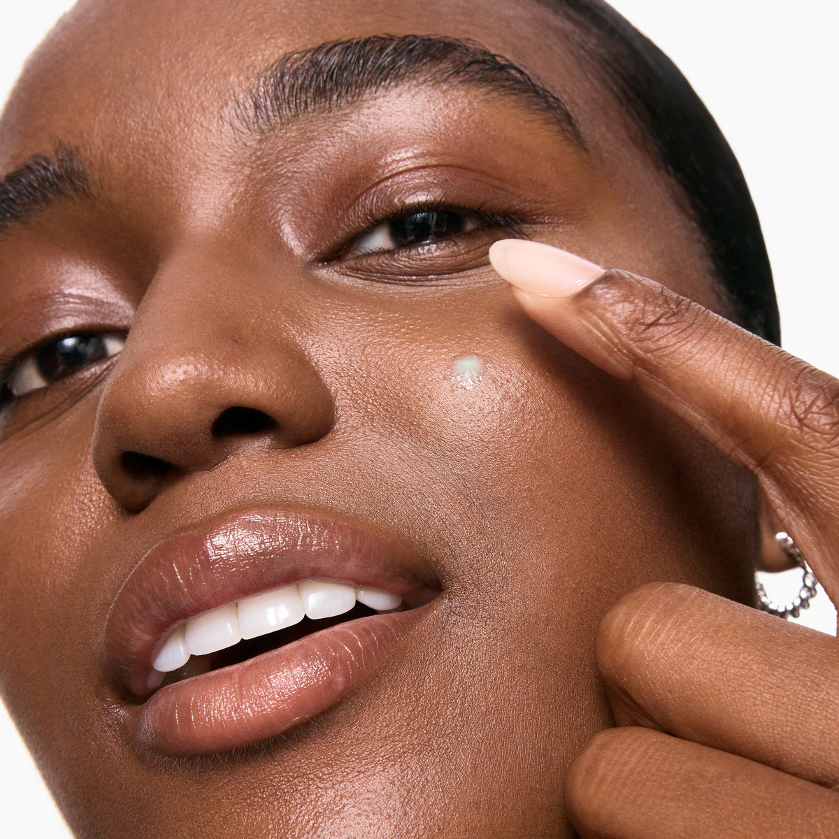 succinic-acid-acne-treatment-l3 SuccinicAcidTreatment_ModelGoopMacro_2000x2000_e7ad5946-f3be-4df1-af81-44a1aca395ef.jpg